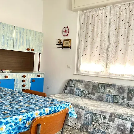 Se073 - Senigallia, Comodo Trilocale A 30 Mt Dal Mare Senigália